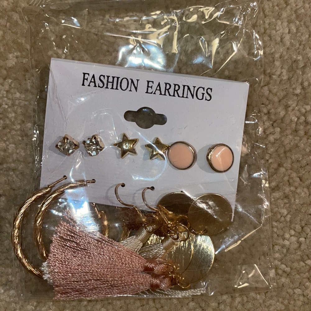 Earring Bundle - Picture 3 of 5